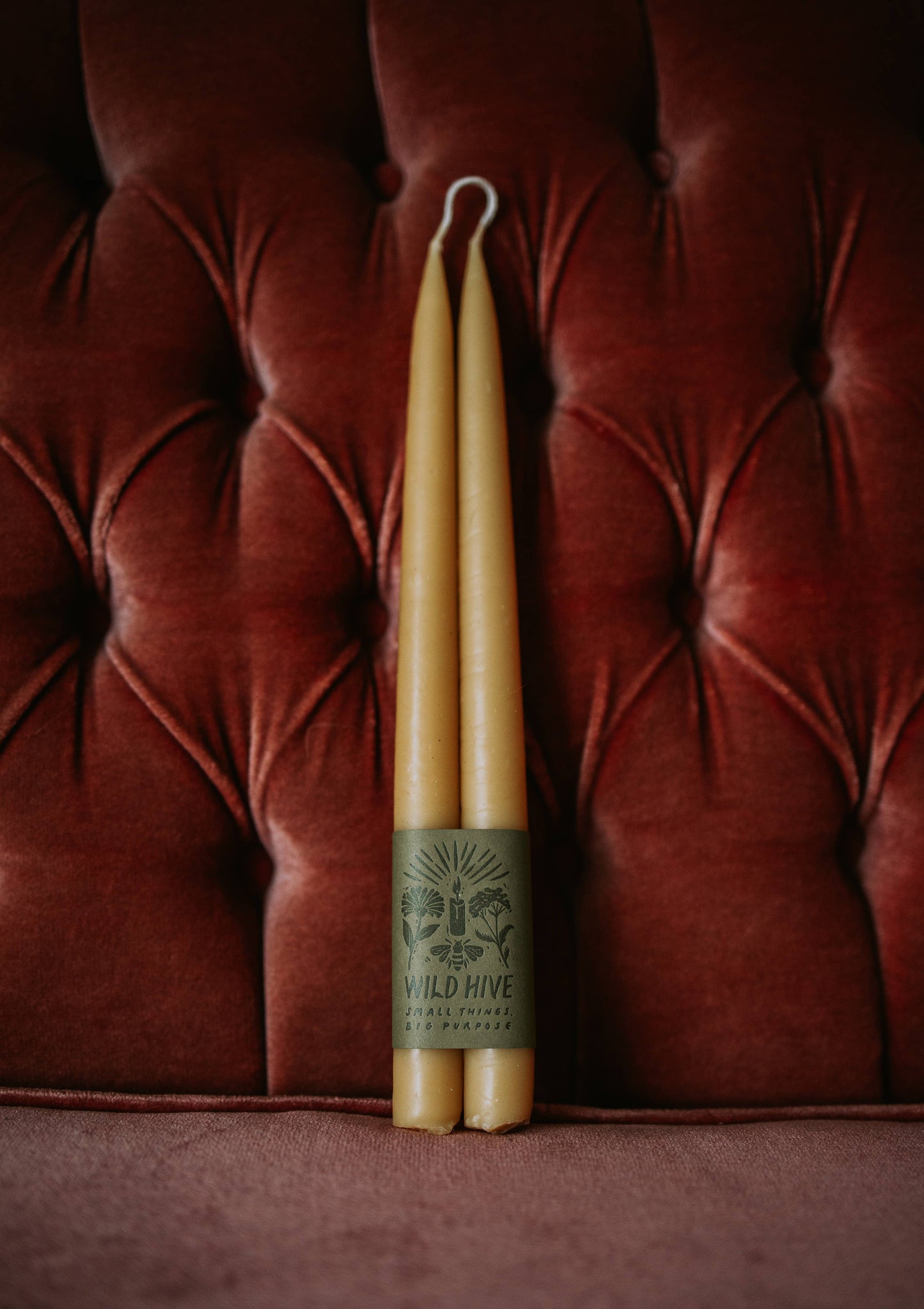 Hand Dipped Beeswax Tapers 10"